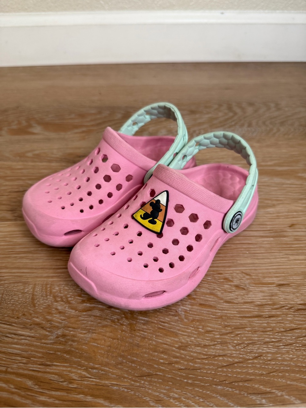 Joybees Toddler Girls Size 8/9 Pink Slip-On Ligweight Rubber Clogs